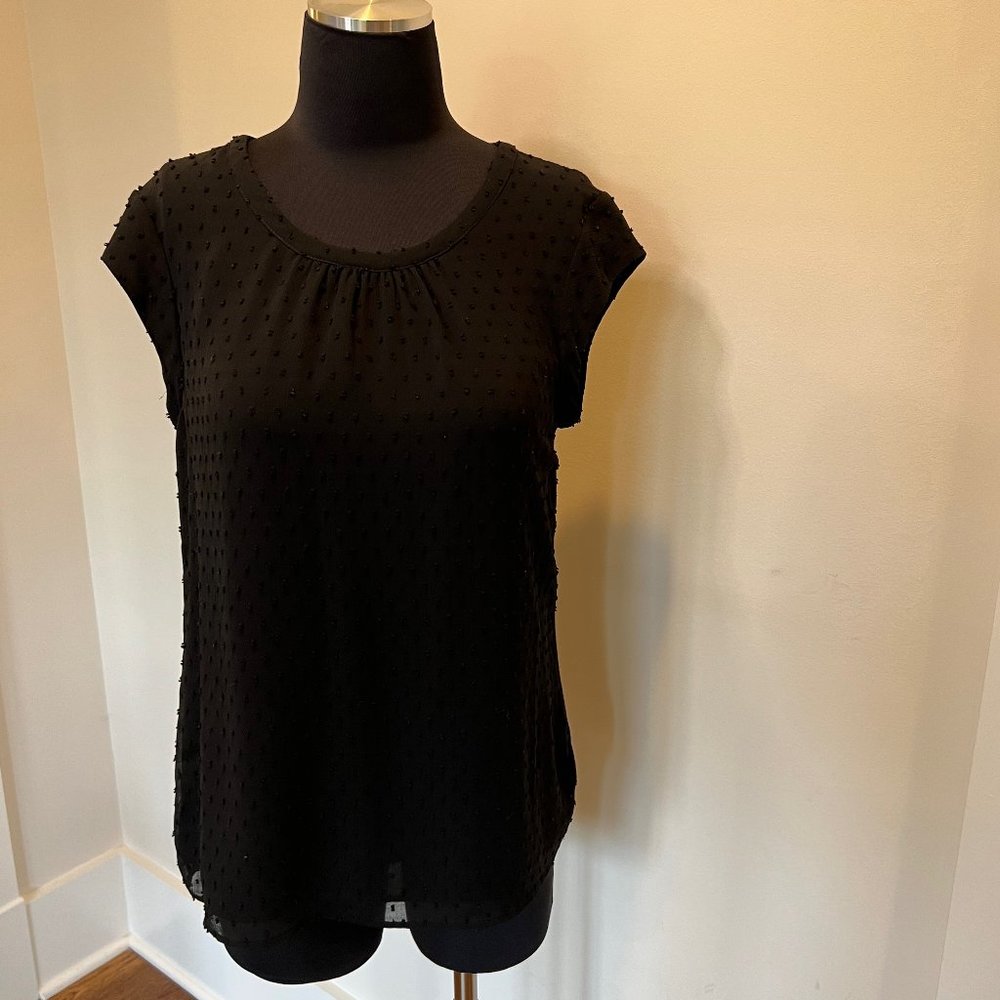DR2 textured weave top w open back in black sz S